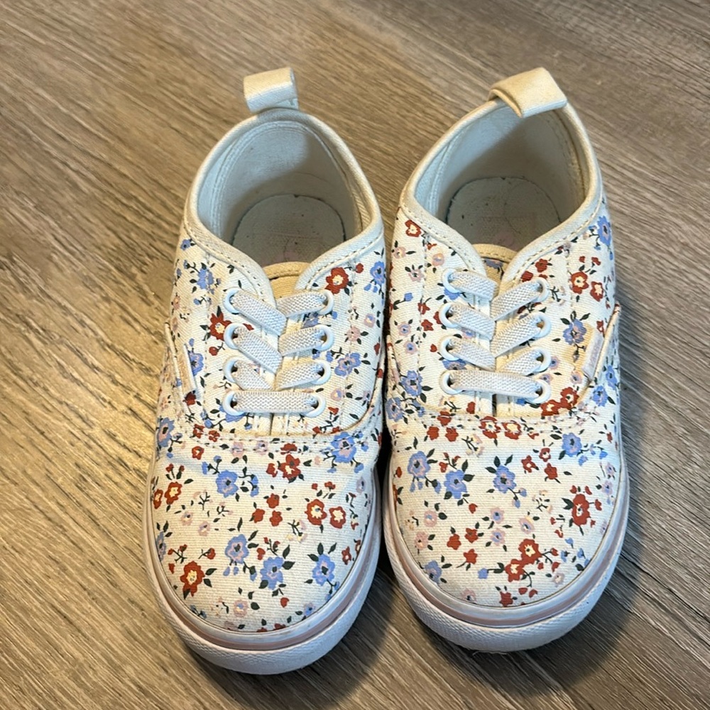Toddler floral vans
